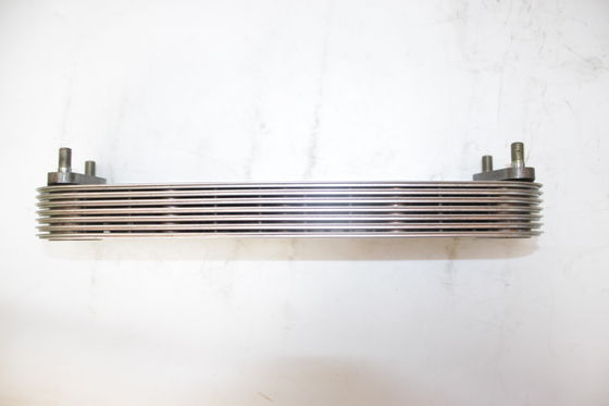 1-21725054-0 radiatore dell'olio EX300-3 6SD1T di Isuzu Diesel Engine 1-21725054-0